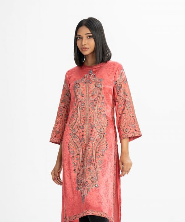 Women's exclusive floral printed straight kameez in Nargisus by Le Reve. Mock neck, bell sleeves kameez in georgette fabric. Patch and karchupi at front and sleeves.